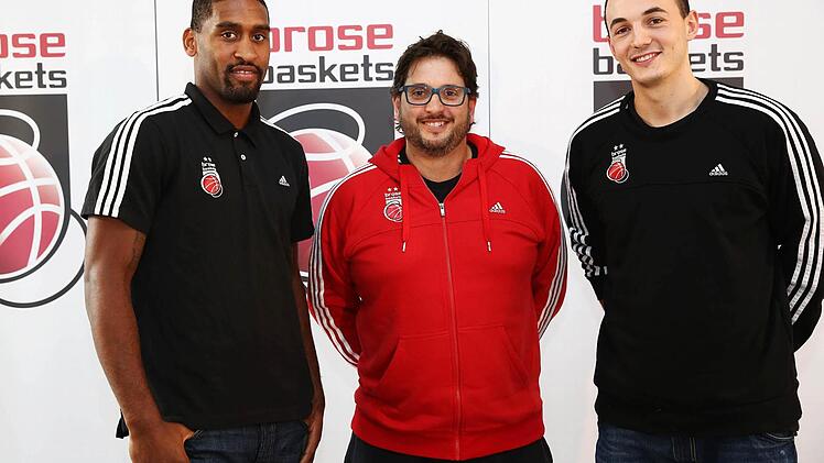 Brad Wanamaker (l.) und Karsten Tadda (r.) wurden von Trainer Andrea Trinchieri zu den Spielführern bestimmt. Fotos: Daniel Löb