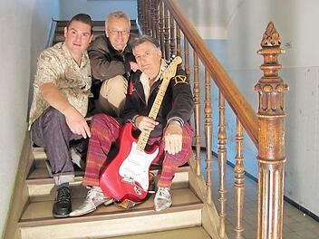 Arne Unbehauen, Helmut Haberkamm und Winni Wittkopp haben am 24. Januar in Hemhofen eine "Fetzengaudi" vor.  Foto: privat