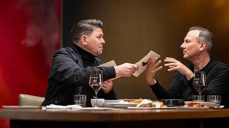 Dass sein Herzblut beim Kochen bei der Jury ankam, rührt Raue zu Tränen.
