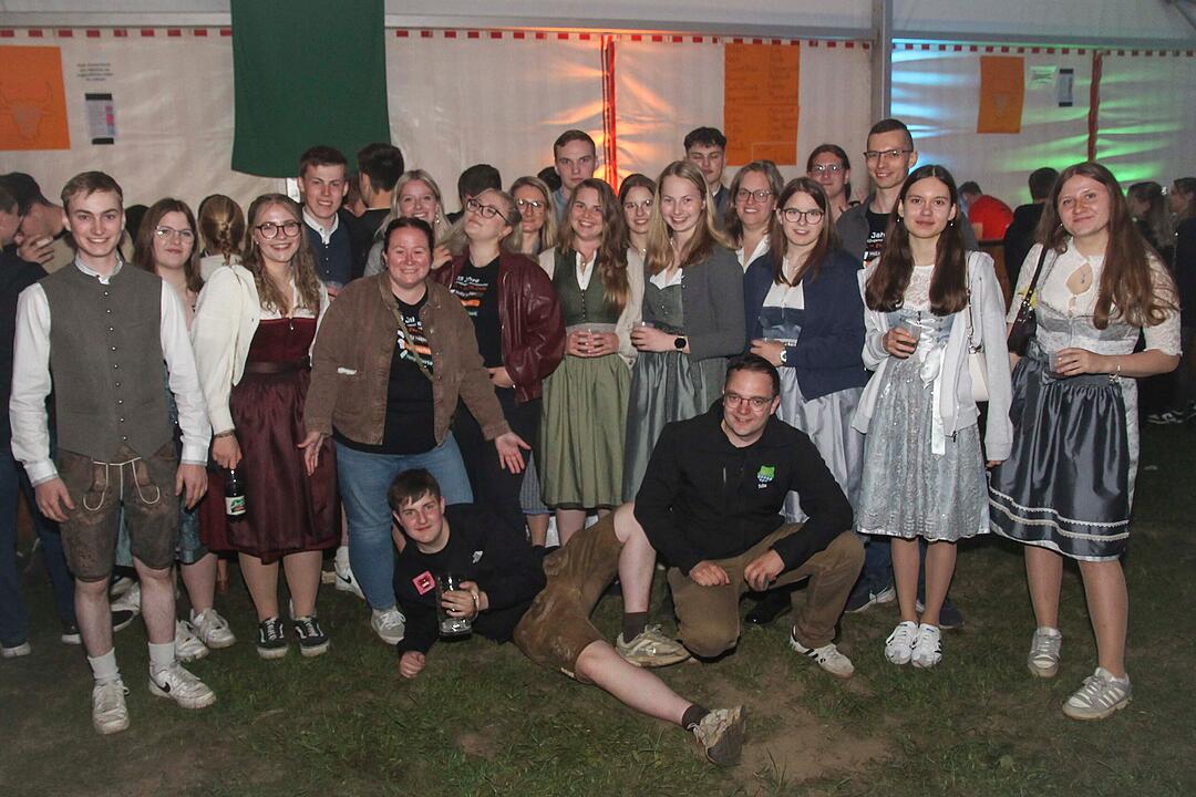 Festabend mit &bdquo;M&ouml;lltal Sound&ldquo;