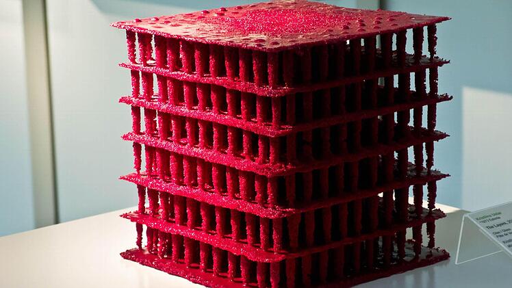 Krstiina Uslar: The Layers / Coburger Glaspreis 2014, Glasmuseum Rosenau / Foto: Jochen Berger