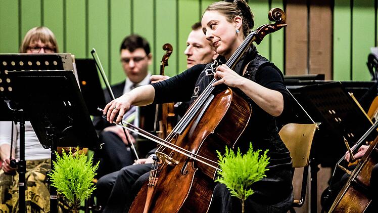 Impressionen vom Neujahrskonzert mit dem Musizierkreis NeustadtFoto: Jochen Berger