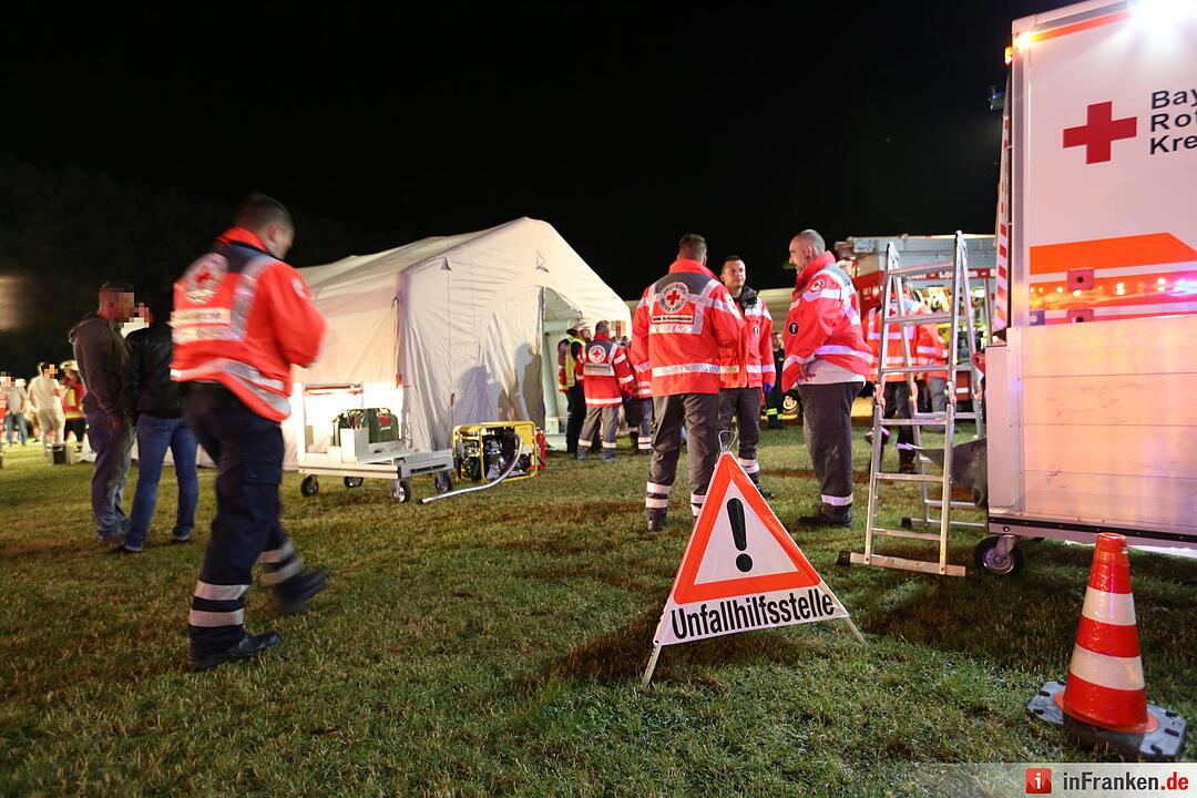 Reizgas-Attacke bei Wiesenfest in Naila