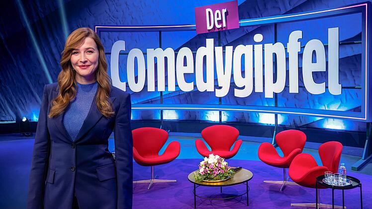 "Der Comedygipfel" mit Katrin Bauerfeind blickt auf Highlights und "Lowlights" des Jahres 2025 zur&uuml;ck.