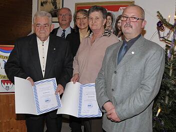 V. l.: Karl Ramming, Kunibert Wittwer, Renate Schroff, Gunda Erhardt und Vorsitzender Helmut Winkelmann Foto: RK