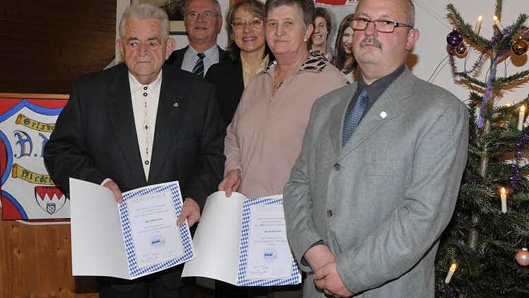 V. l.: Karl Ramming, Kunibert Wittwer, Renate Schroff, Gunda Erhardt und Vorsitzender Helmut Winkelmann Foto: RK