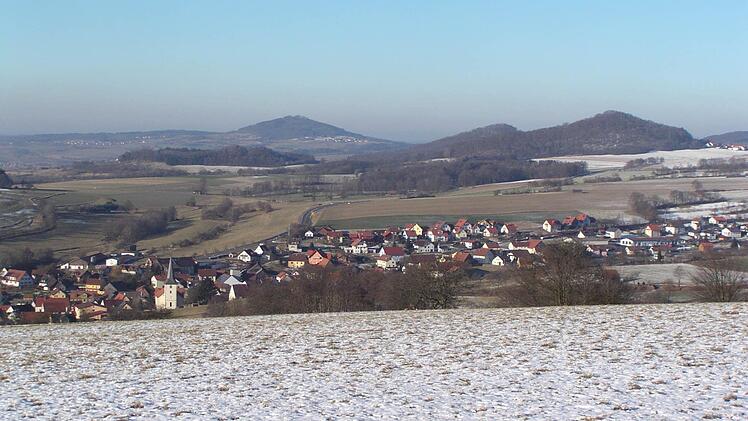 Geroda und die Kuppen der Rhön gehören zum Biosphärenreservat Rhön. Es ist angedacht, dass ein Teil dieses Areals Kernzone werden könnte. Foto: Franz-Peter Ullmann