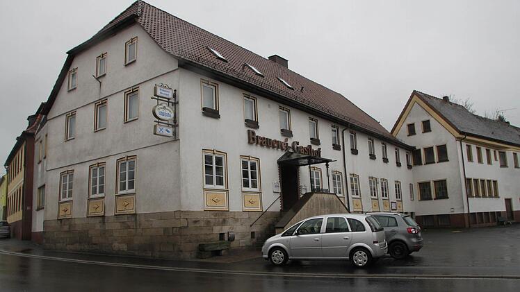 Die Gemeinde Motten möchte gerne das ehemalige Gasthaus der Will Bräu wiederbeleben. Foto: Ulrike Müller