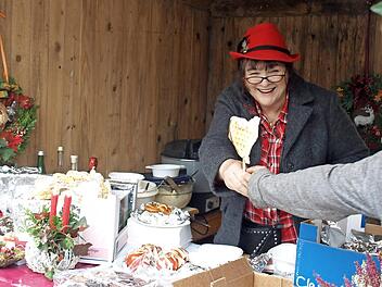 Bei der "Becka" gibt es auch in diesem Jahr die beliebten Jodelburger. Foto: Susanne Deuerling/Archiv