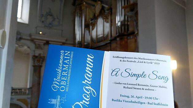"A Simple Song" lautete das Motto beim Auftaktkonzert des Festivals "Lied & Lyrik" in der Basilika Vierzehnheiligen.Foto: Jochen Berger