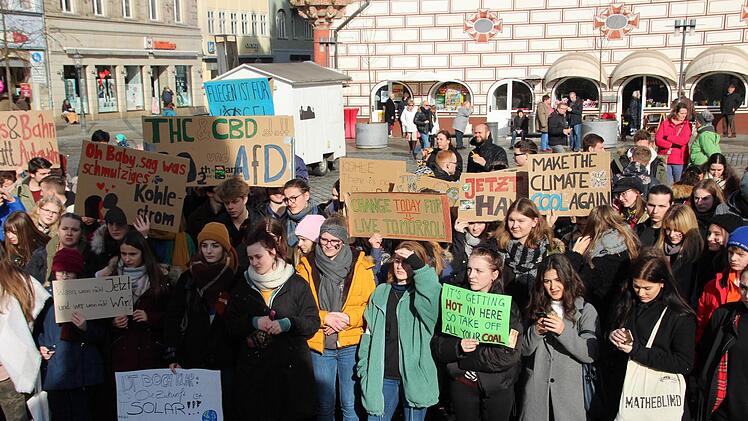 Schüler-Demo in Coburg für mehr Umwelt- und KlimaschutzOliver Schmidt