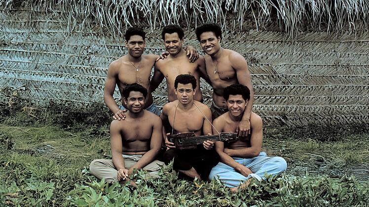 Die "Ata-Boys" &uuml;berlebten 15 Monate auf einer Insel ohne Frischwasser.