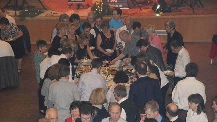 Es dauerte nicht lange und das köstliche Eisbuffet war dahin.