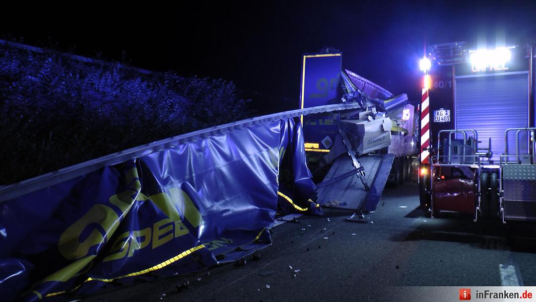 Schwerer Lkw-Unfall auf der A7 bei Hammelburg