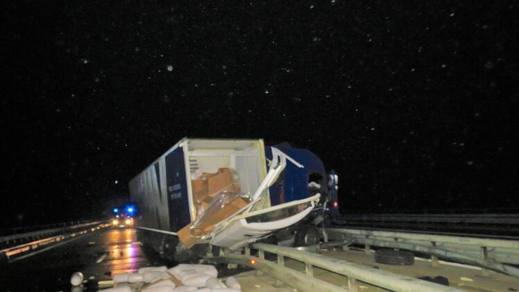 D&ouml;nerspie&szlig;e auf der Autobahn