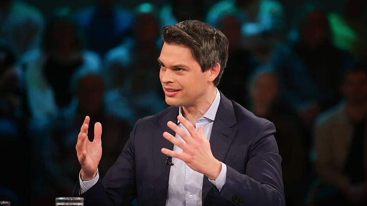 Unionspolitiker Christoph Ploß hatte in der Runde einen schweren Stand.