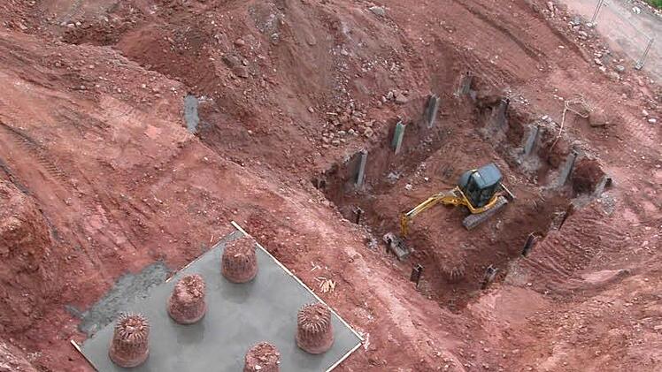 Bilder von den Bauarbeiten. Juli 2009Fotos: Ralf Ruppert