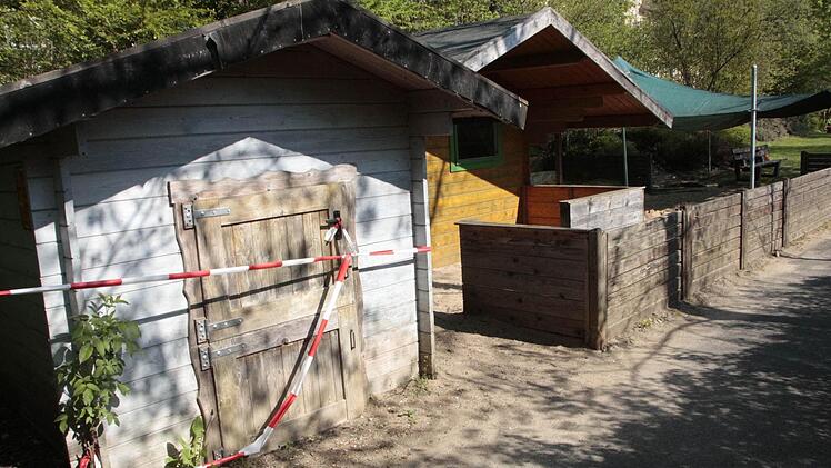 Der Spielplatz des Kindergartens St. Marien ist marode. Er soll noch heuer saniert werden. Foto: Josef Hofbauer