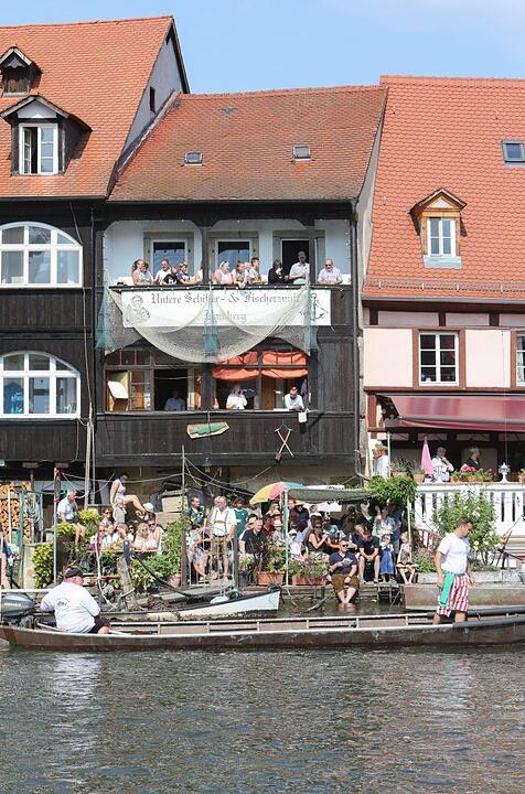 Fischerstechen der Erwachsenen am Sonntag. Foto: Barbara Herbst