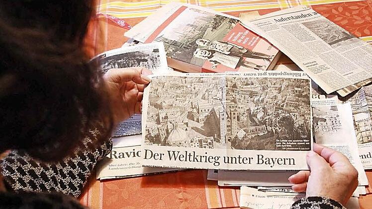 Elisabeth Schauberger hat den Angriff auf Würzburg überlebt, bei dem 90 Prozent der Altstadt zerstört und 5000 Menschen getötet wurden. Mit ihrer Mutter war sie in einem Luftschutzbunker gefangen und konnte sich gerade noch rechtzeitig befreien. Foto: Carmen Schmitt