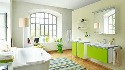 Trend: Schrankoberflächen in leuchtendem Grün.   Foto: Duravit