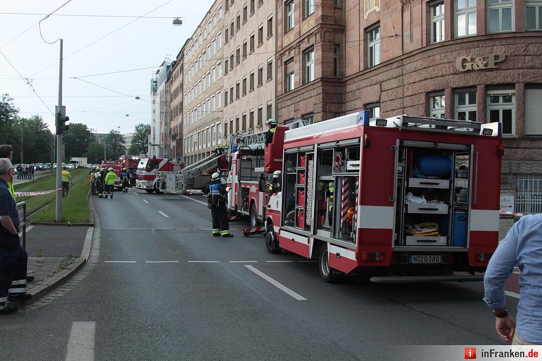 Feuerwehreinsatz nach Blitzeinschlag in Nürnberg
