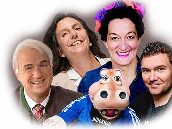 Sebastian Reich mit seiner Amanda (rechts), Heidi Friedrich und Birgit Süß (Zweite von rechts) sowie Wolfgang Krebs treten in Haßfurt auf.  Tamara Zirkler