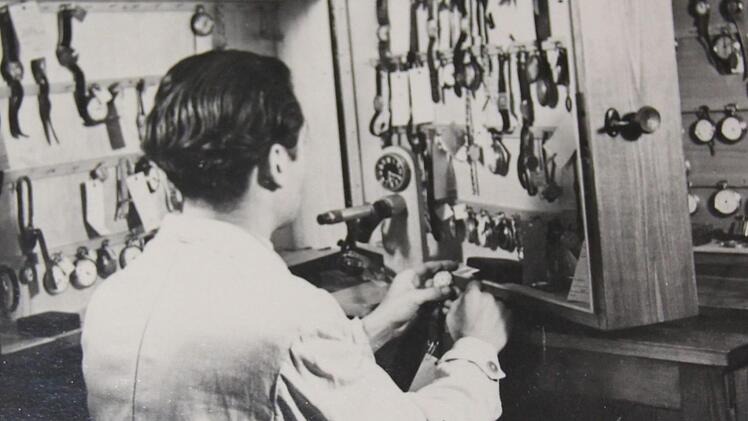 1947: Die erste Werkstatt.