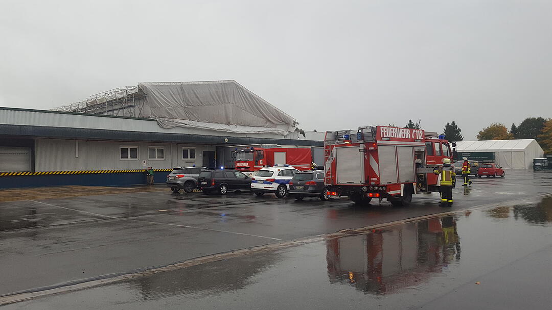 Hallendach in Kasendorf stürzt ein