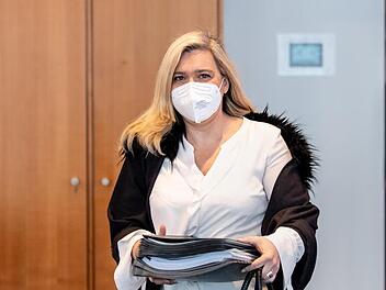 Bamberg: Melanie Huml (CSU) offenbar in umstrittene Masken-Deals verwickelt - "windiges Material"