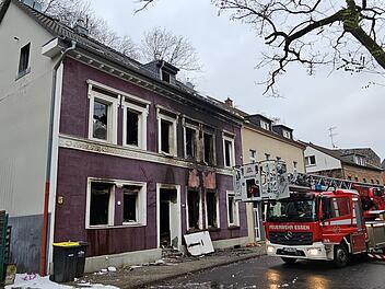 Nach Explosion in einem Mehrfamilienhaus
