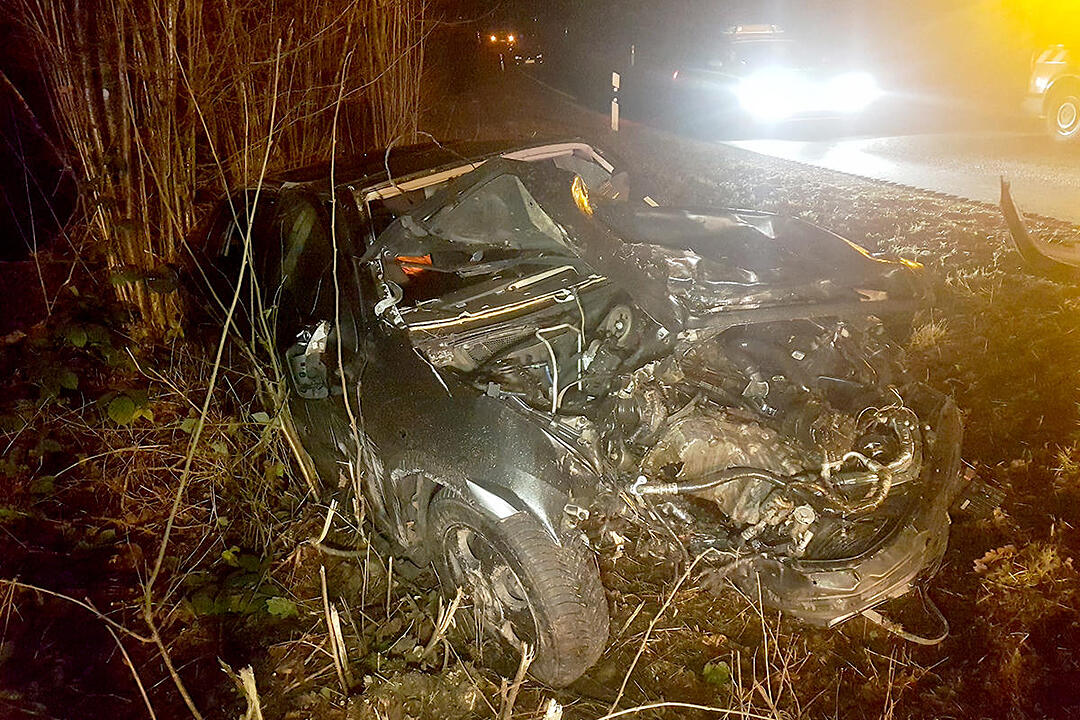 Schwerer Unfall bei Steppach - 28-Jähriger schwerst verletzt