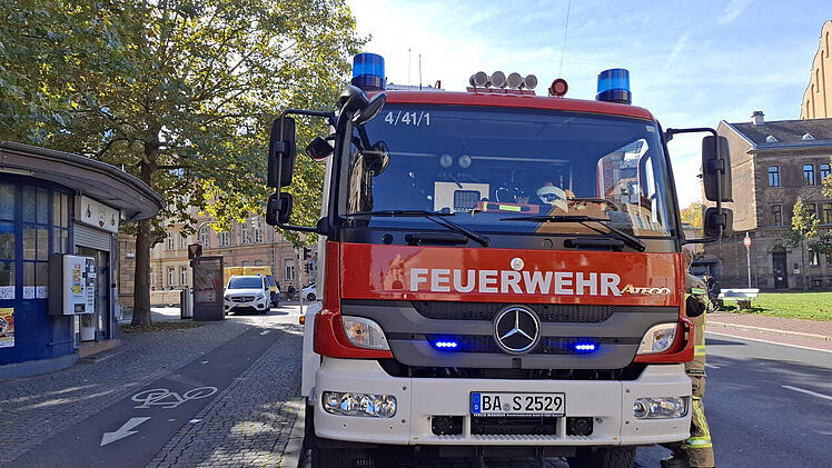 ABC-Einsatz in Bamberger Innenstadt: Feuerwehr wegen "seltsamem Geruch" alarmiert