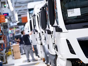 Fahrzeughersteller streicht 400 Stellen in N&uuml;rnberg - und gibt Versprechen