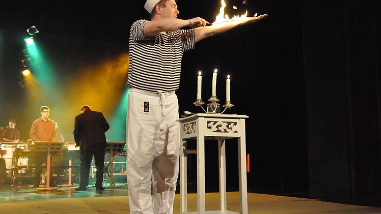 Peter Bethäuser alias Peter Luna ist der Motor vom "Circus Luna".  Foto: Peter Klopf