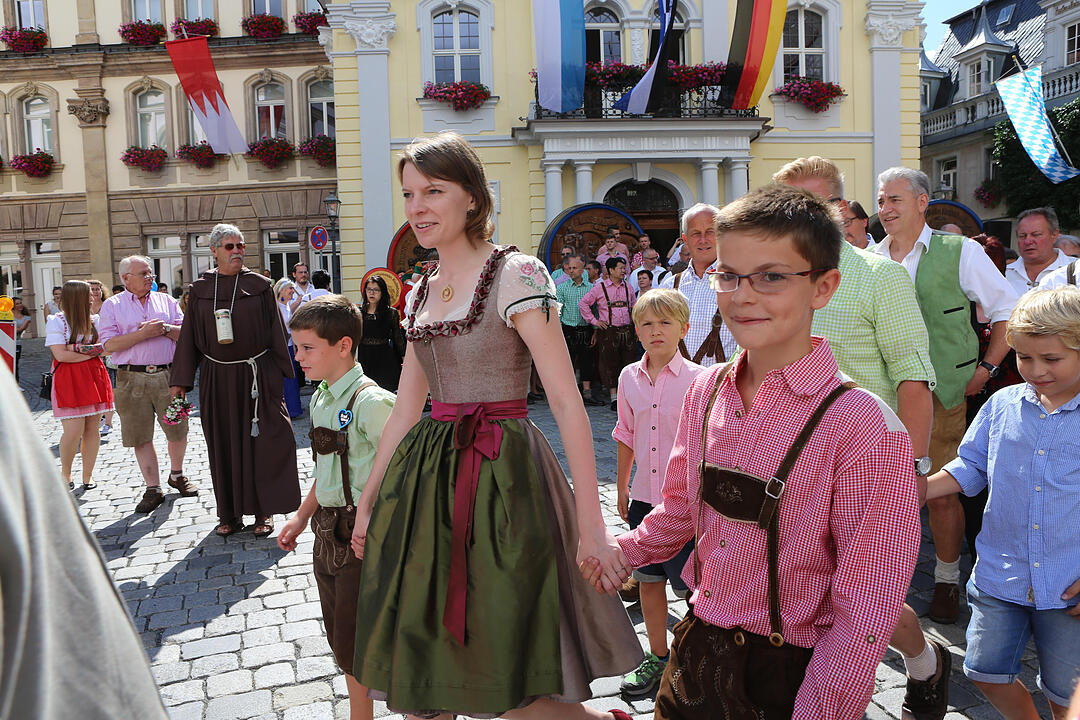 Eröffnung der Kulmbacher Bierwoche mit Büttnertanz und Bieranstich; Foto: Barbara Herbst