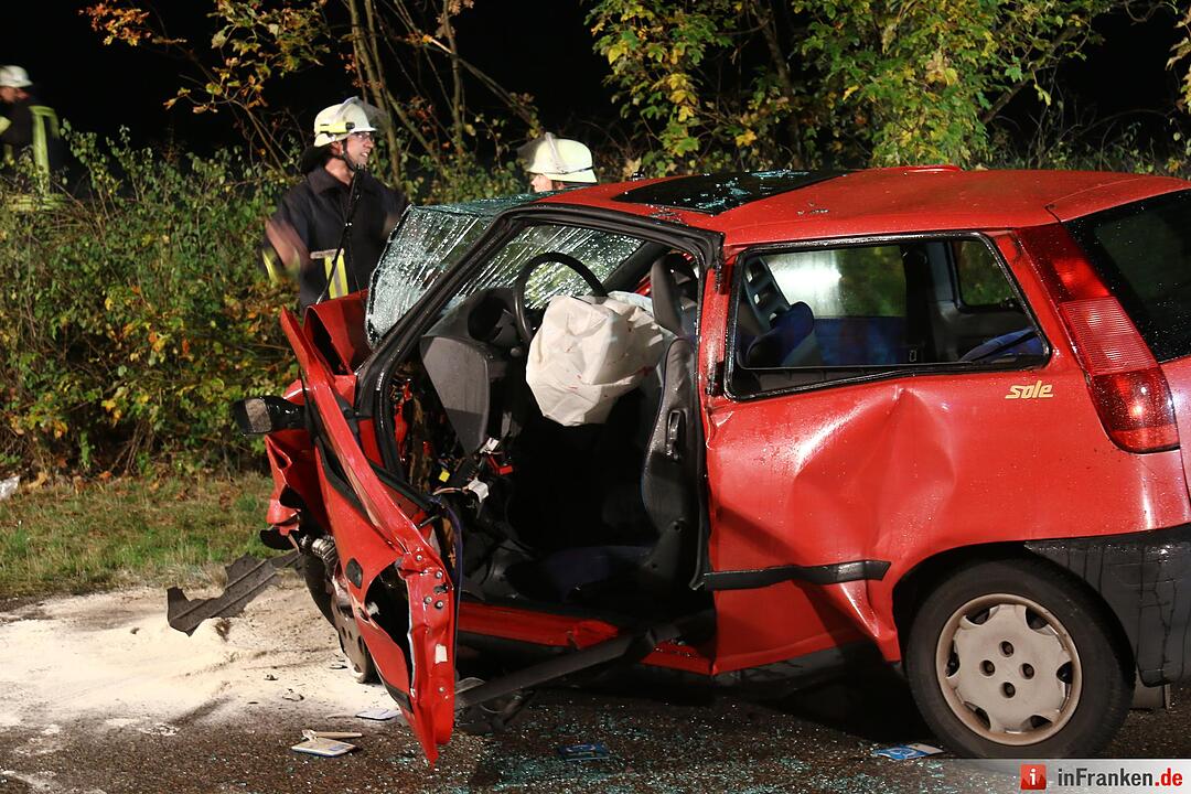 Schwerer Vekehrsunfall auf der B14 bei Gutzberg