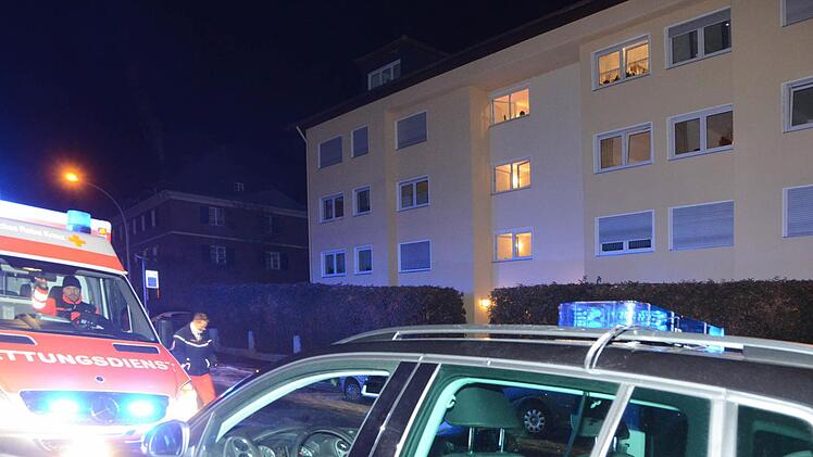 Einsatz wegen eines Brandes in Bad Kissingen.  Foto: Peter Rauch