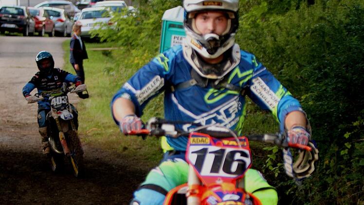 Sascha Wölfl aus Waldsassen, Gesamtsieger in der Klasse 5 MX2.