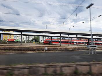 Nürnberg Hauptbahnhof S-Bahn Regionalexpress Gleis Zug