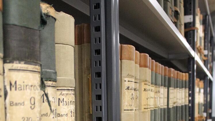 Grundbücher benötigen Platz. Darüber hinaus soll in Zukunft zwar viel digitalisiert werden, aber eben auch nicht alles.Foto: Häggberg