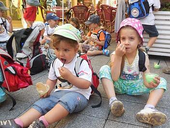 Eis gab es auch für die Kleinen. Foto: Kindergarten