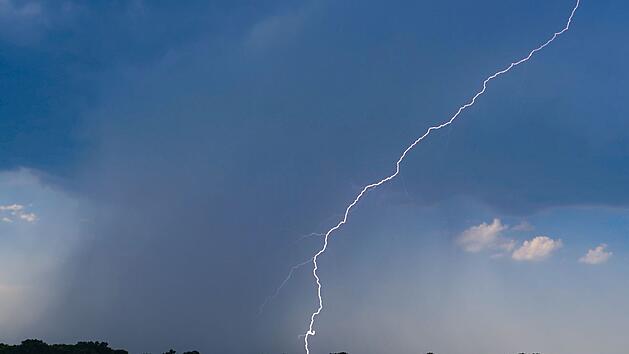 Hitze in Deutschland - Gewitter in Brandenburg