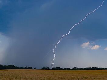 Hitze in Deutschland - Gewitter in Brandenburg