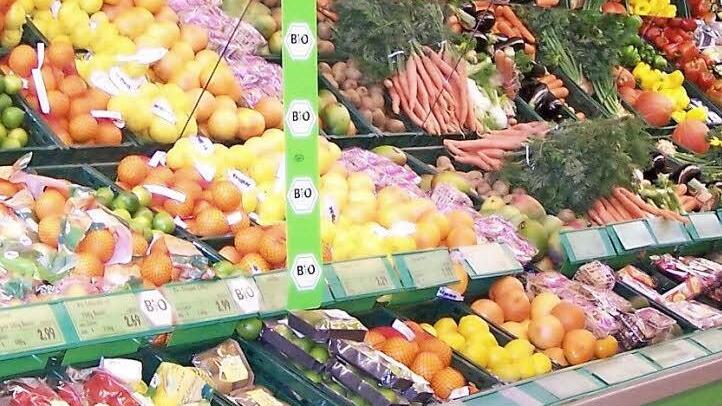 Einen Ladendieb, der im Kulmbacher Kaufland unter anderem Lebensmittel geklaut hat, schickt das Amtsgericht Kulmbach drei Monate ins Gefängnis. Foto: Annabelle Seibt