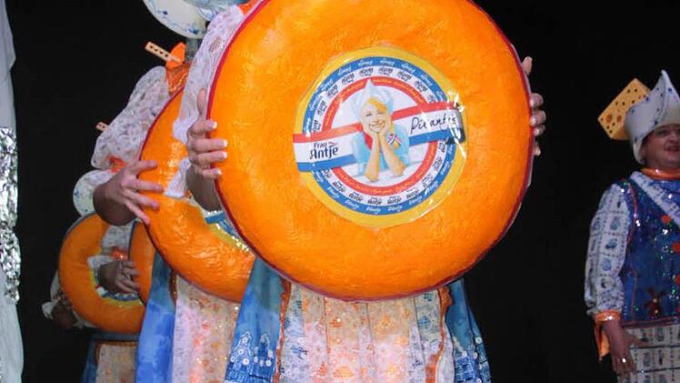 Alles Käse? Das Weiberballett. Foto: Jürgen Gärtner