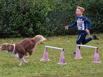 René Hartmann vom HSV Kitzingen belegte mit seinem Australian Shepard Lucky den ersten Platz in der Altersgruppe männlich bis 14 Jahre.