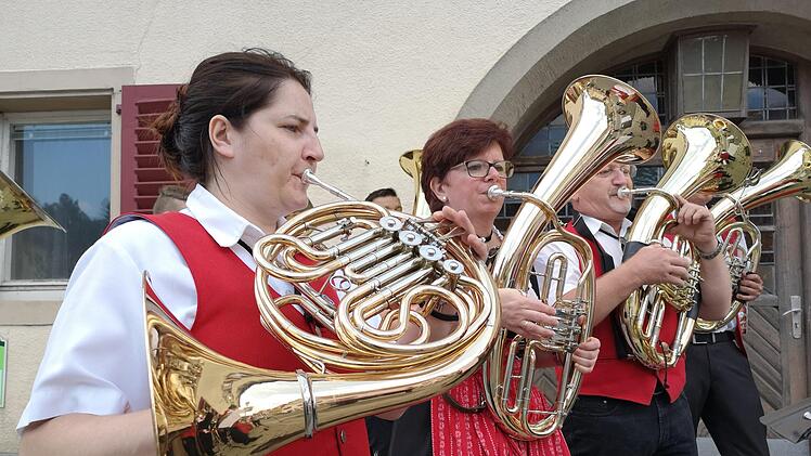 Impressionen vom Kasendorfer KellerfestFoto: Katharina Müller-Sanke