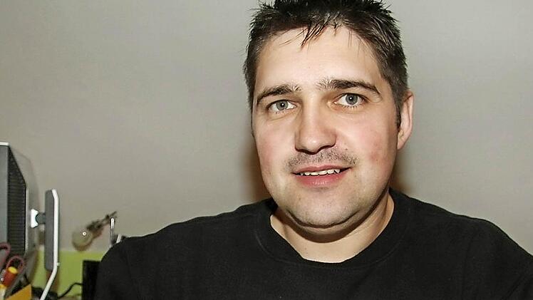 Beim Blutspenden erfuhr der Stadtsteinacher Marco Birner von der Möglichkeit, sich als Stammzellenspender registrieren zu lassen - jetzt ist er Spender. Foto: Sonja Adam