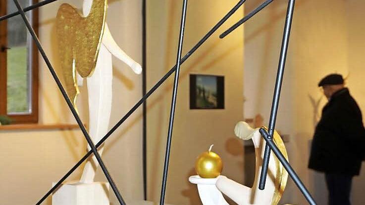 "Zeit für Engel" lautet Titel der neuen Ausstellung im Bruder-Franz-Haus auf dem Kreuzberg.  Foto: Marion Eckert